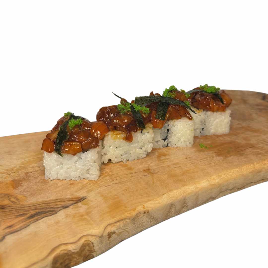 Salmon Tartare Roll